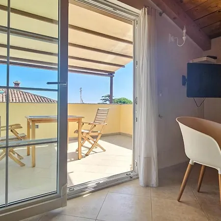 Viviana Ana Apartment *