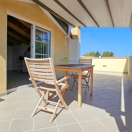 Apartment Viviana Ana *