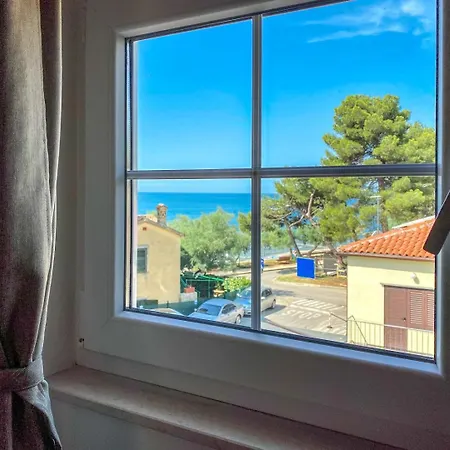 Viviana Ana Novigrad Istria